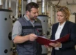Consegna del certificato di bonifica legionella alla direzione della struttura